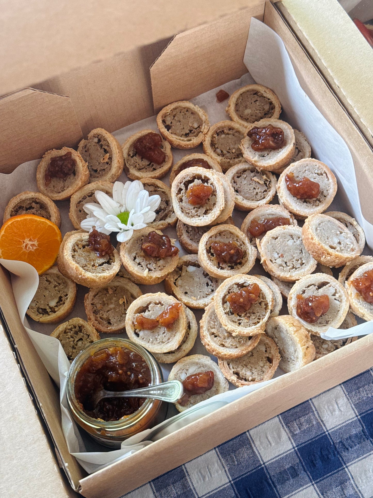 Pork Pie Halves (24x)