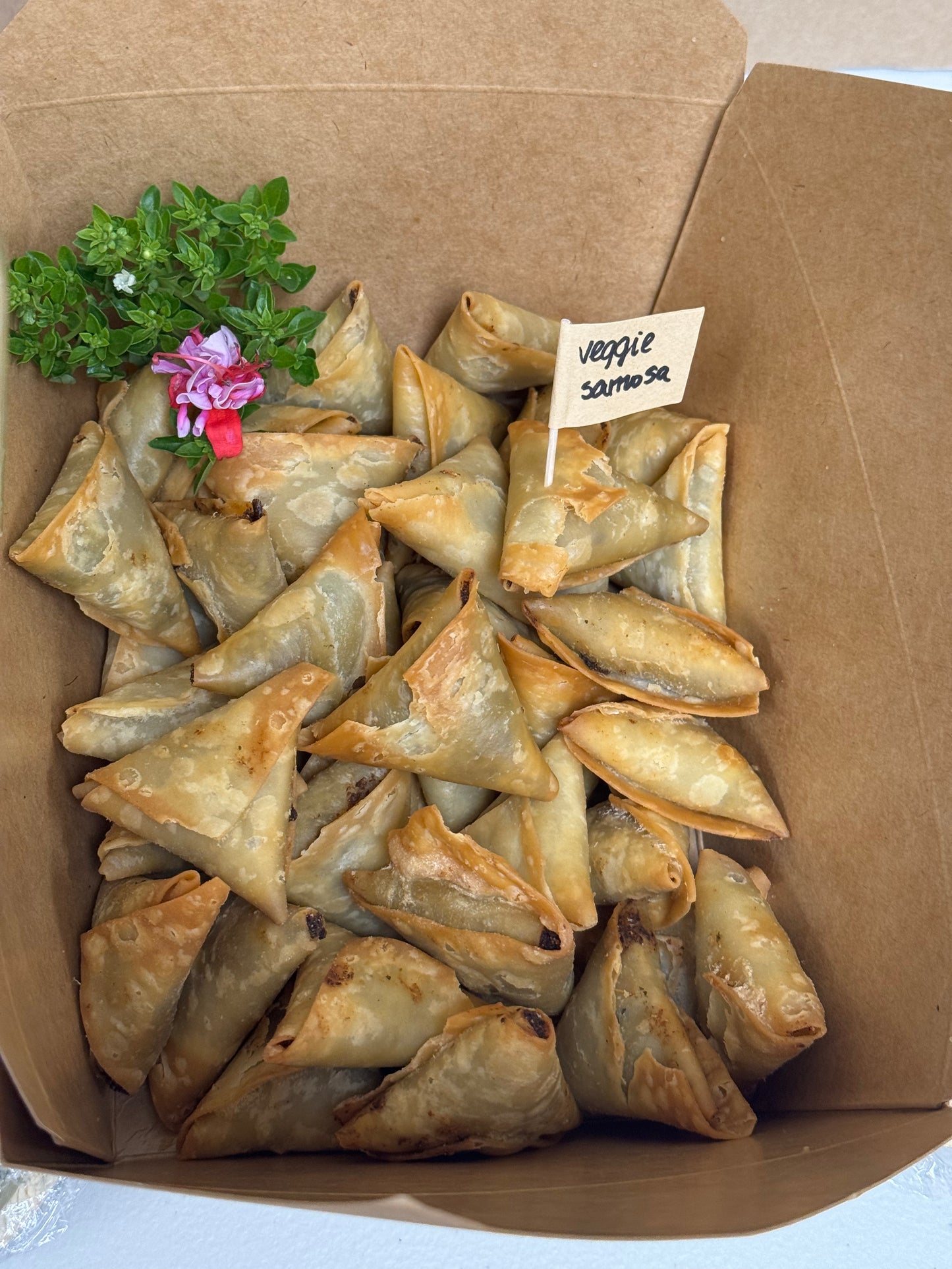 Veggie Samosas Platter (40x)